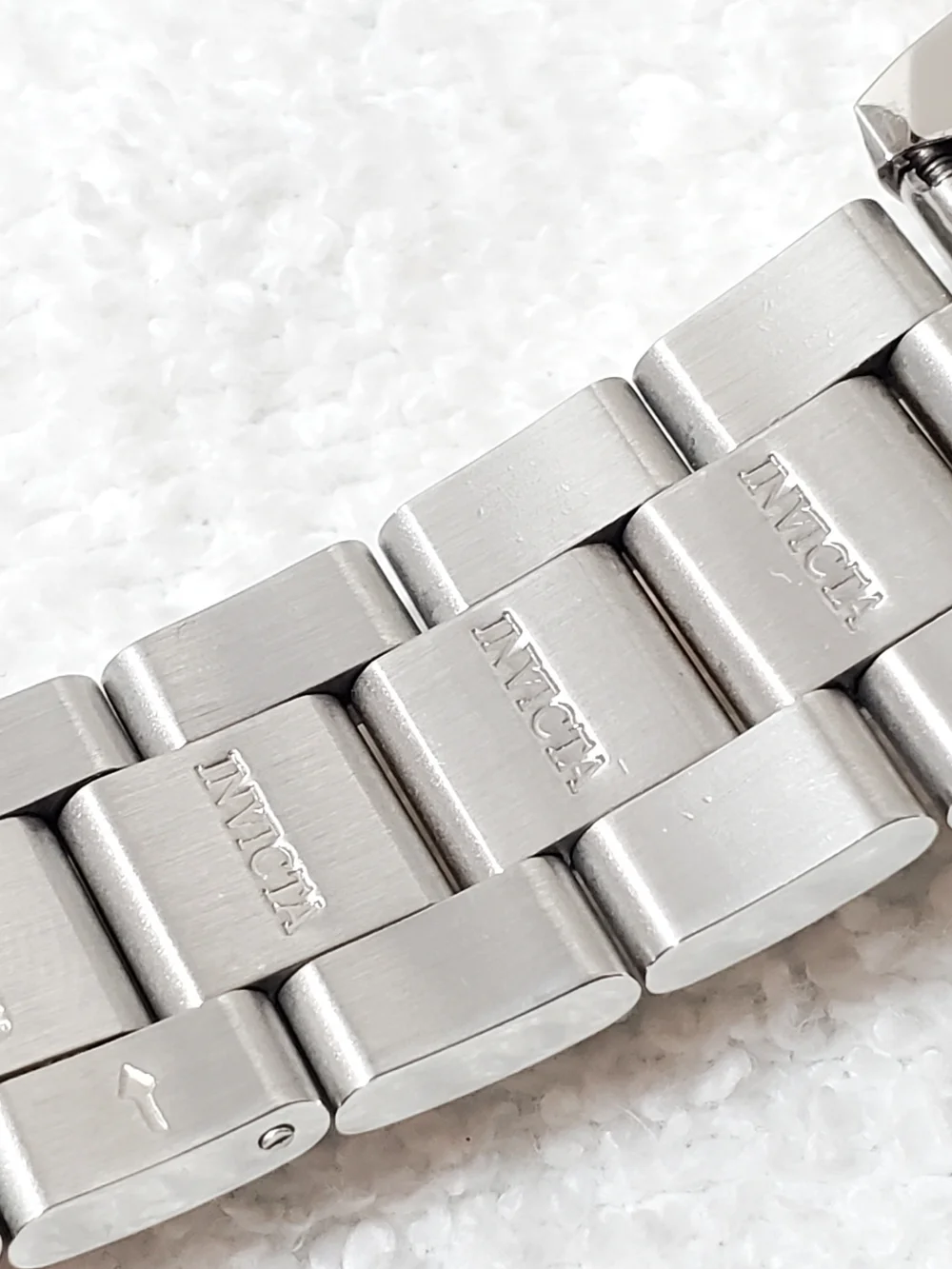 Invicta no scratches